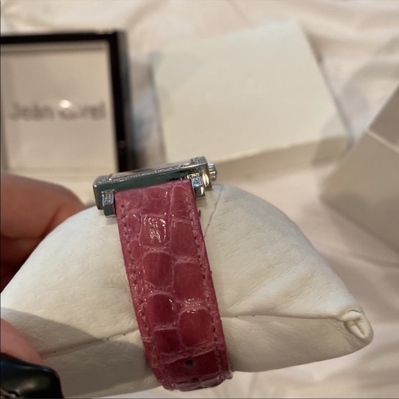 Jean carel watch with diamonds - Picture 6 of 7